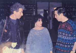 שושנה דמארי, נחום היימן ואנוכי ב- 1989 בעת הקלטת תכנית הטלויזיה של שירי השבת ושירי ירושלים של נחצ'ה.